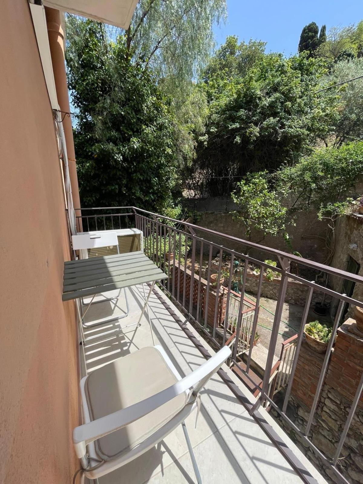 Mira * Taormina